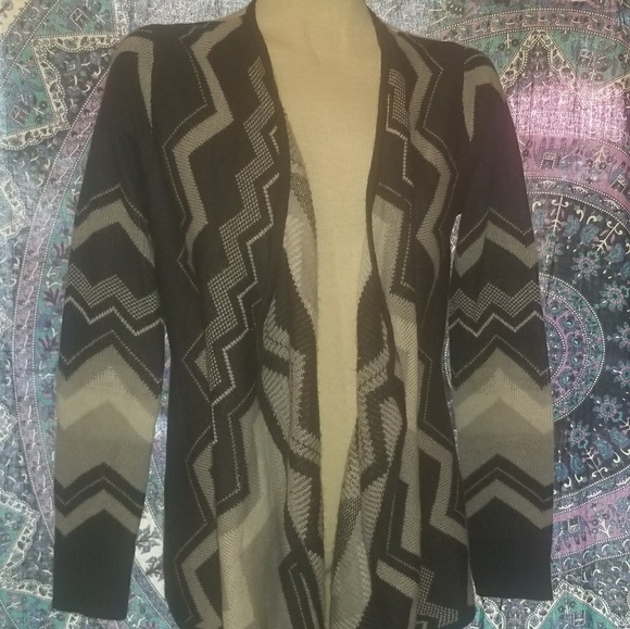 Sweaters - Patterned cardigan
